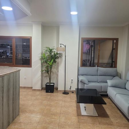 Hostal Restaurante El Paraiso Дон-Бенито Экстерьер фото